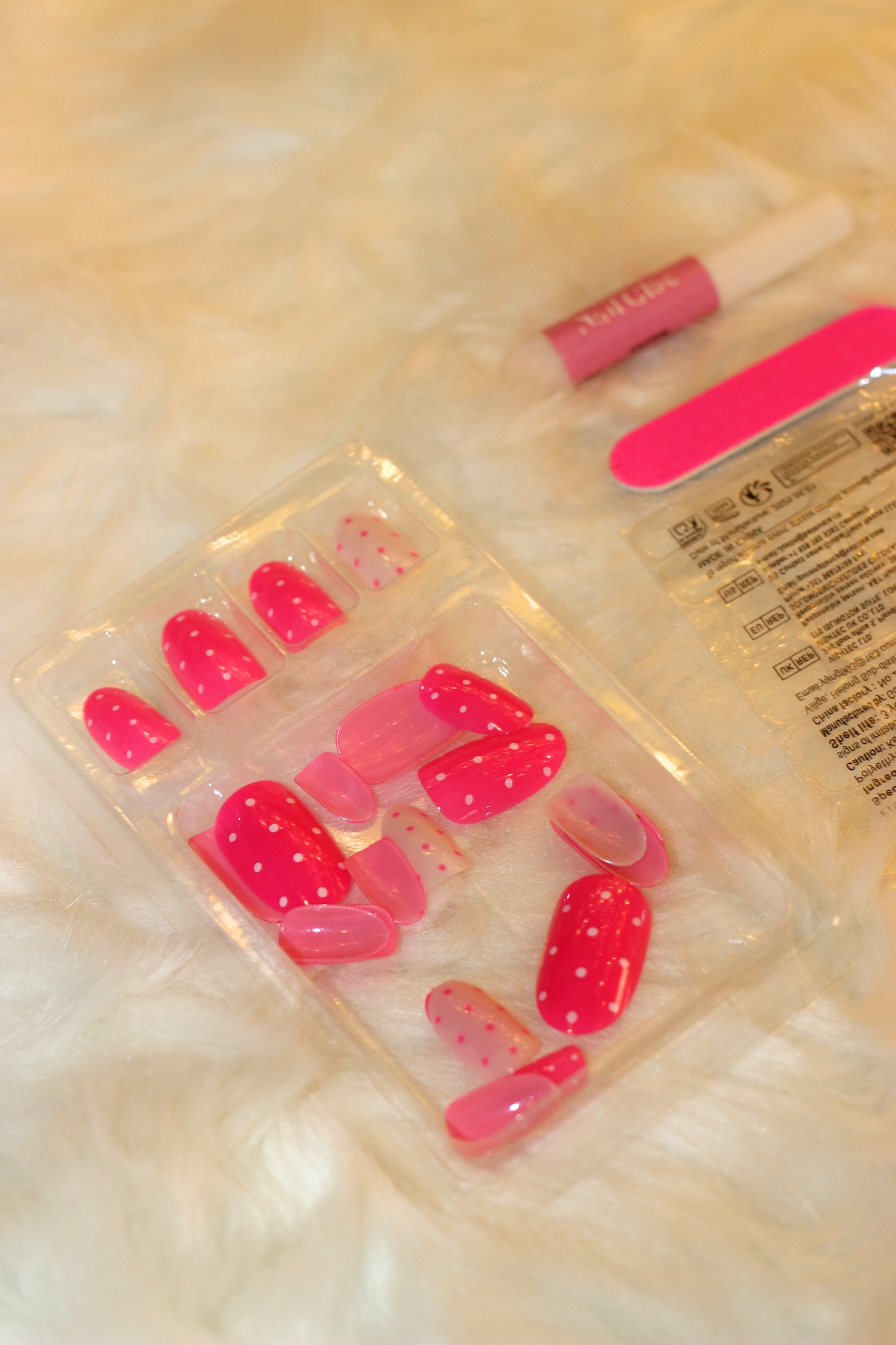 CANDY POLKA DOTS